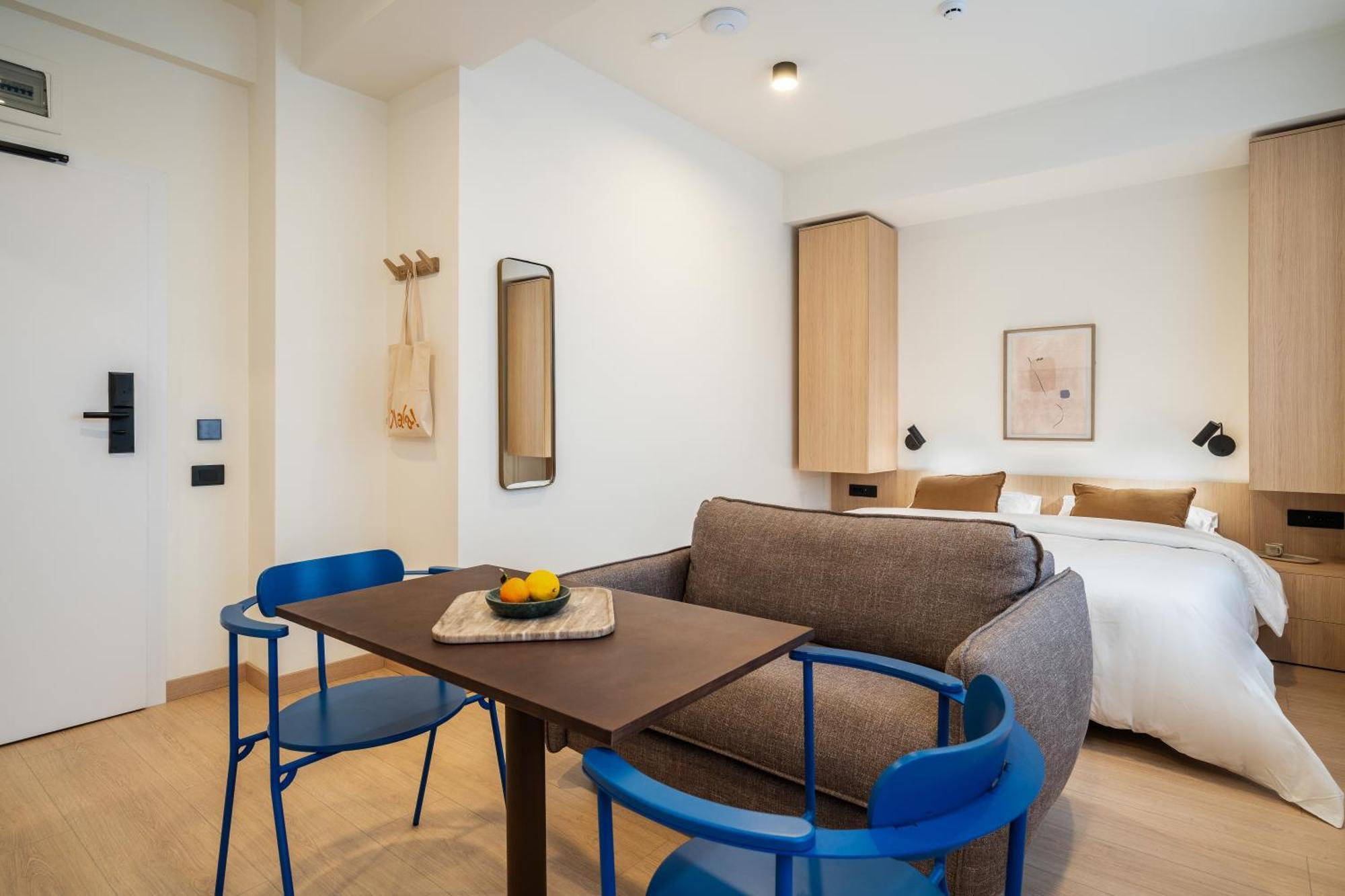 Old Town Apartments By Olala Homes Bucarest Esterno foto