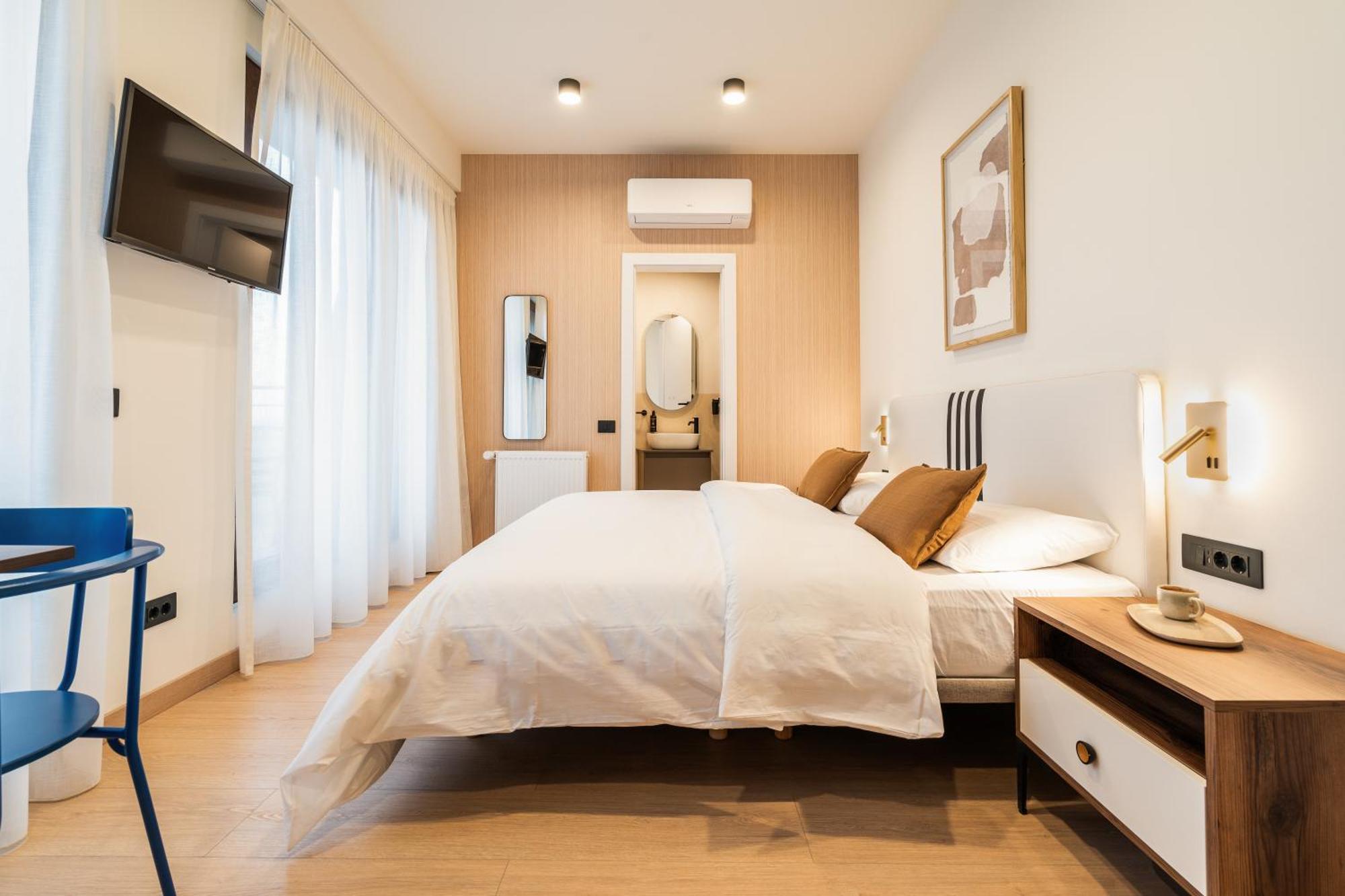 Old Town Apartments By Olala Homes Bucarest Esterno foto