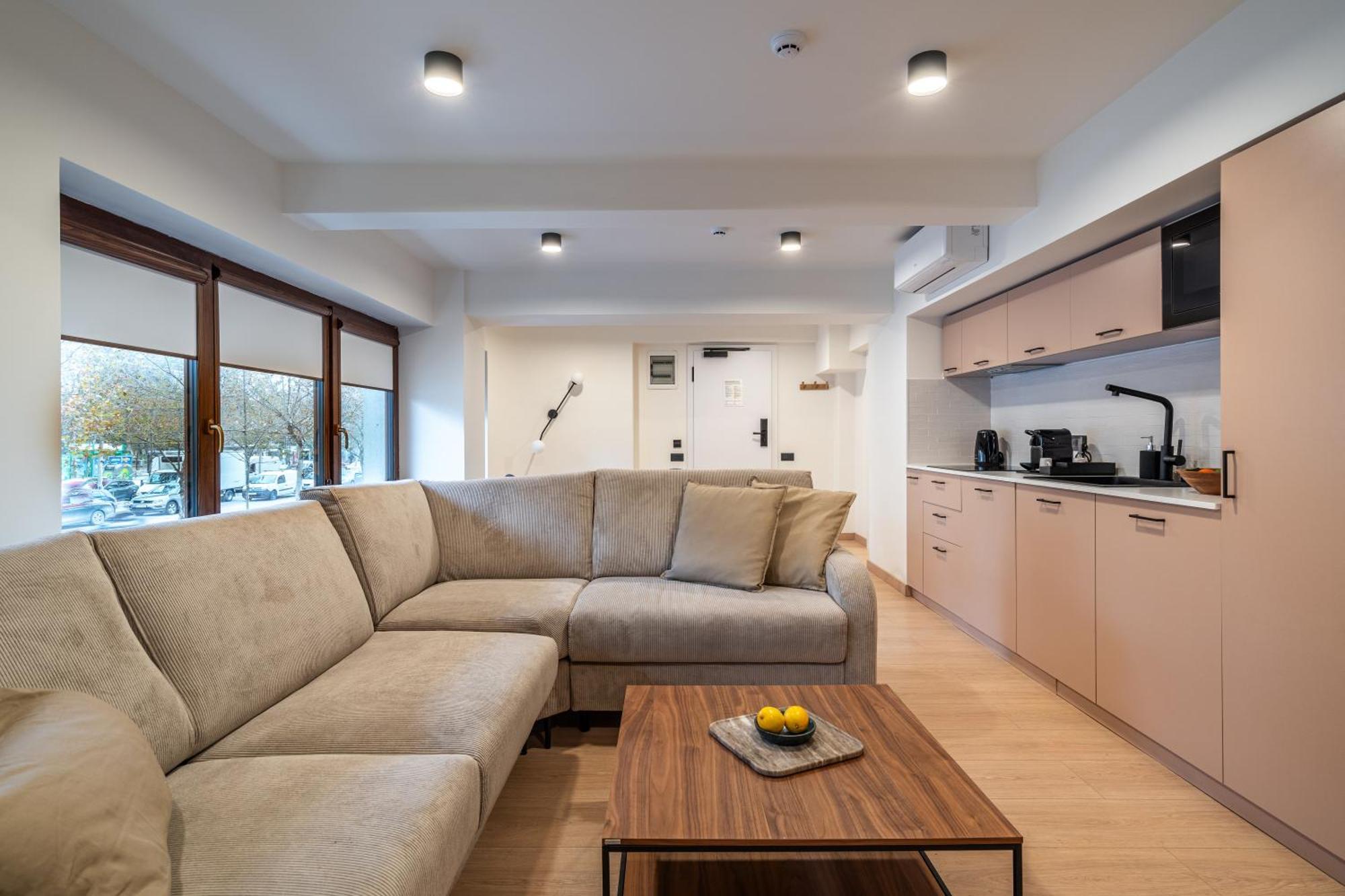 Old Town Apartments By Olala Homes Bucarest Esterno foto