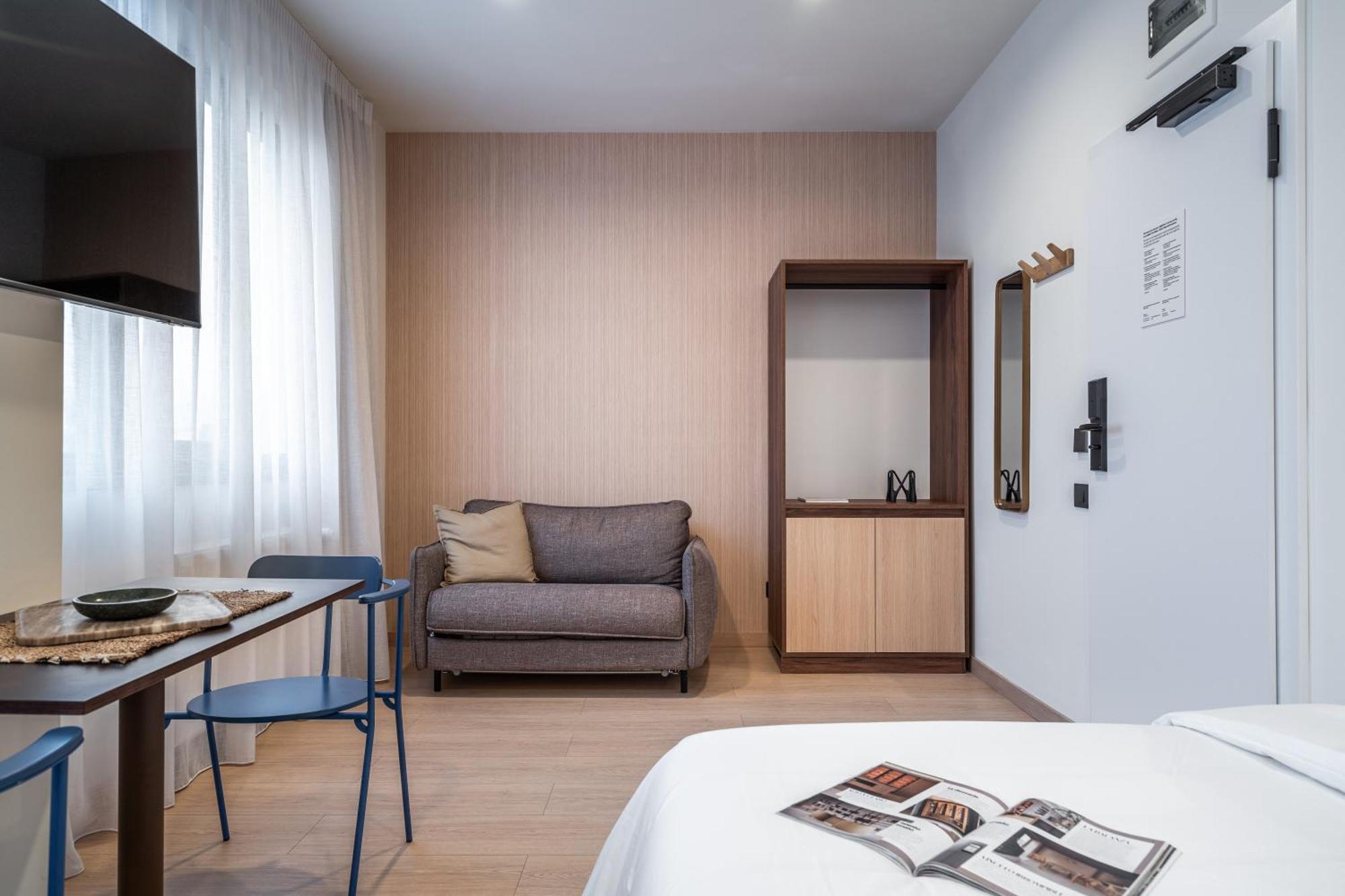 Old Town Apartments By Olala Homes Bucarest Esterno foto
