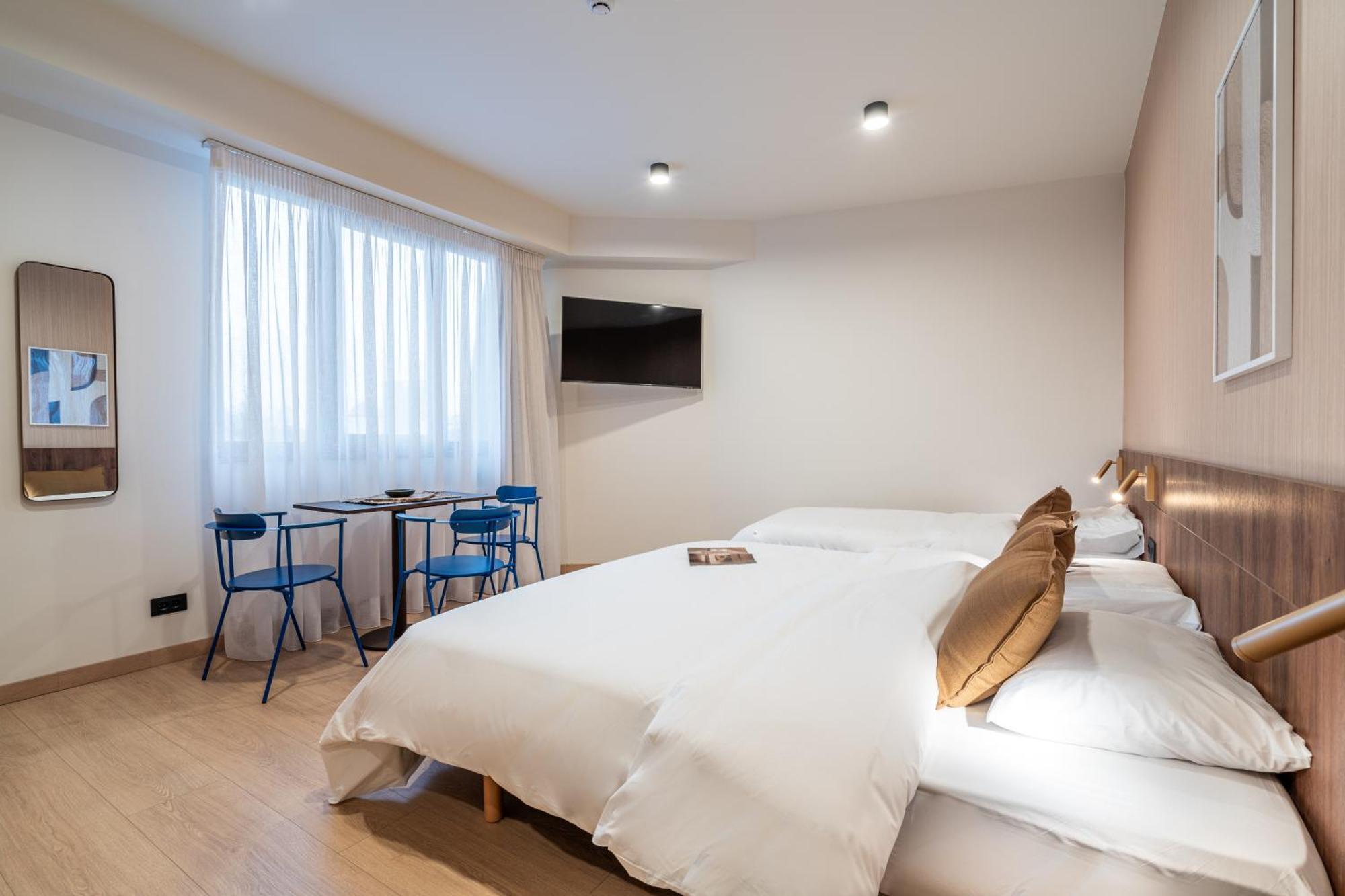 Old Town Apartments By Olala Homes Bucarest Esterno foto
